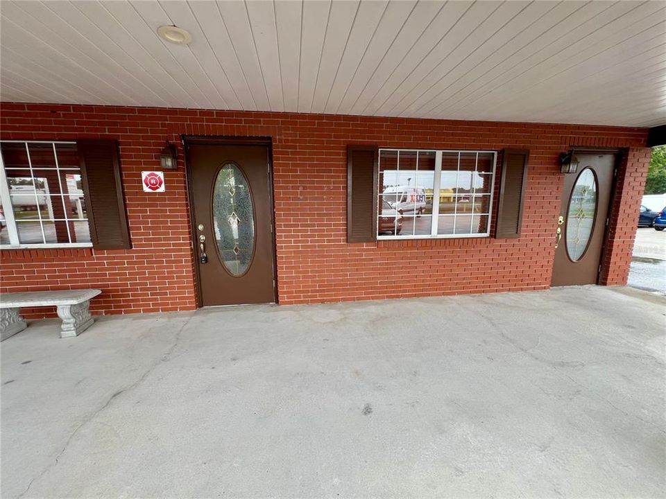 待售: $18,000 (0 贝兹, 0 浴室, 4090 平方英尺)