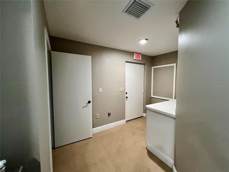 待售: $18,000 (0 贝兹, 0 浴室, 4090 平方英尺)