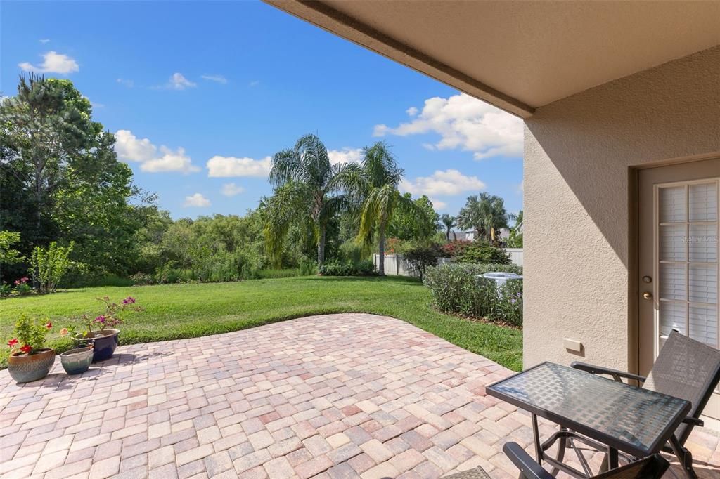 合同活跃: $605,000 (5 贝兹, 3 浴室, 3614 平方英尺)