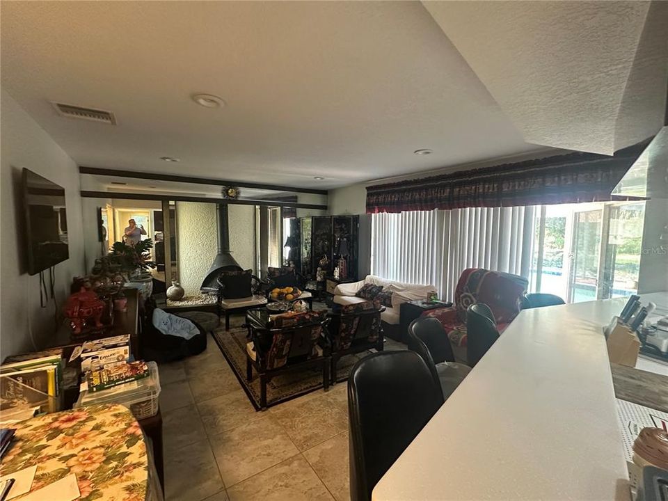 For Sale: $849,000 (4 beds, 3 baths, 2470 Square Feet)