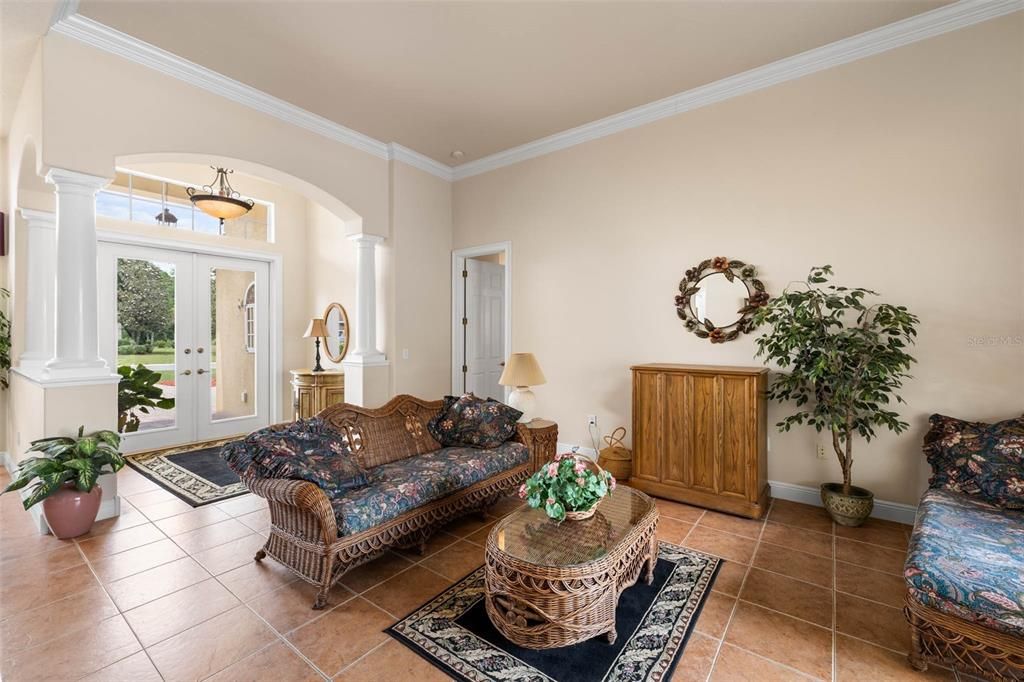 Active With Contract: $450,000 (3 beds, 3 baths, 2600 Square Feet)