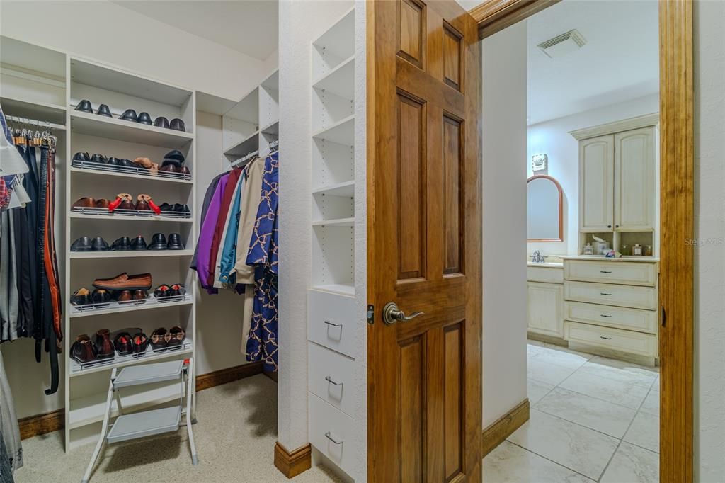 待售: $895,000 (3 贝兹, 3 浴室, 3467 平方英尺)