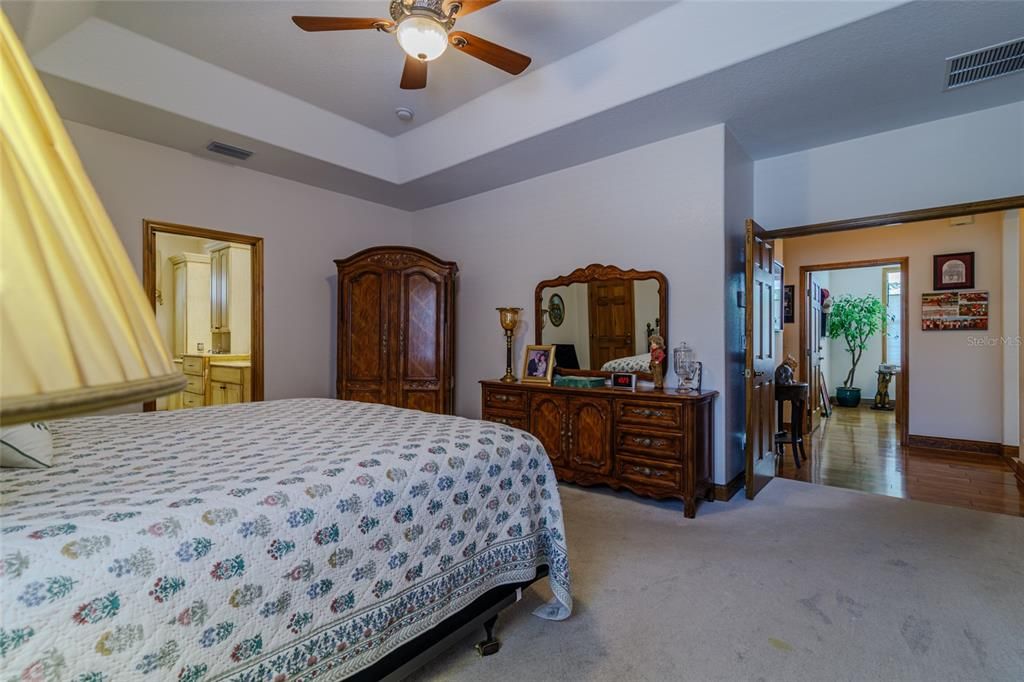 待售: $895,000 (3 贝兹, 3 浴室, 3467 平方英尺)