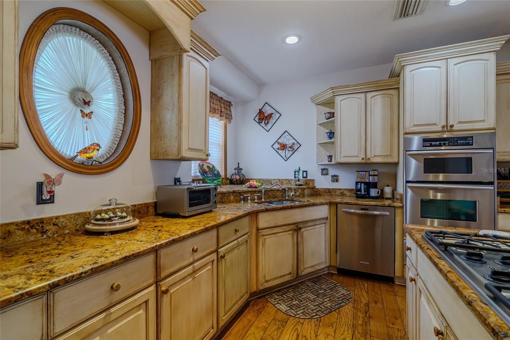 待售: $895,000 (3 贝兹, 3 浴室, 3467 平方英尺)