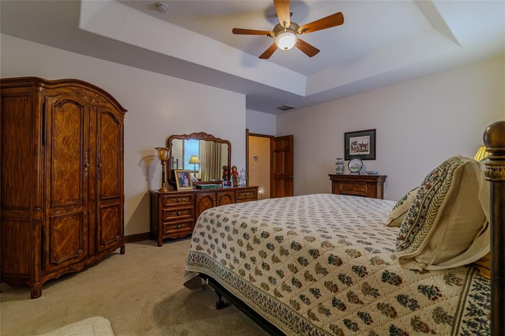 待售: $895,000 (3 贝兹, 3 浴室, 3467 平方英尺)