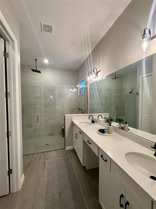 В аренду: $11,000 (3 спален, 3 ванн, 2252 Квадратных фут)