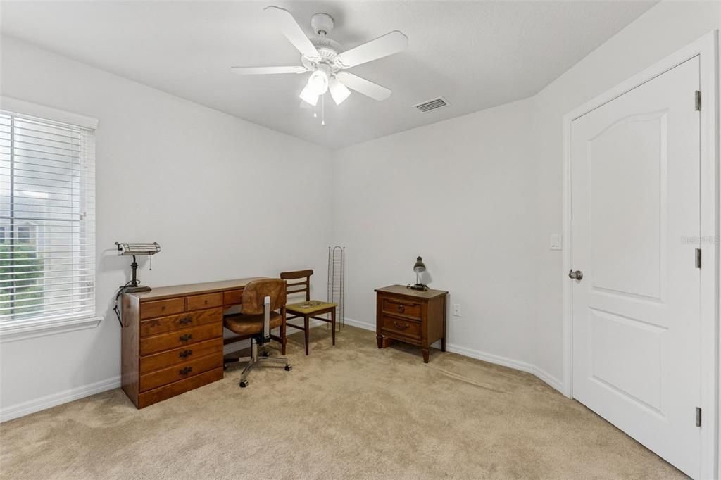 For Sale: $300,000 (3 beds, 2 baths, 1536 Square Feet)