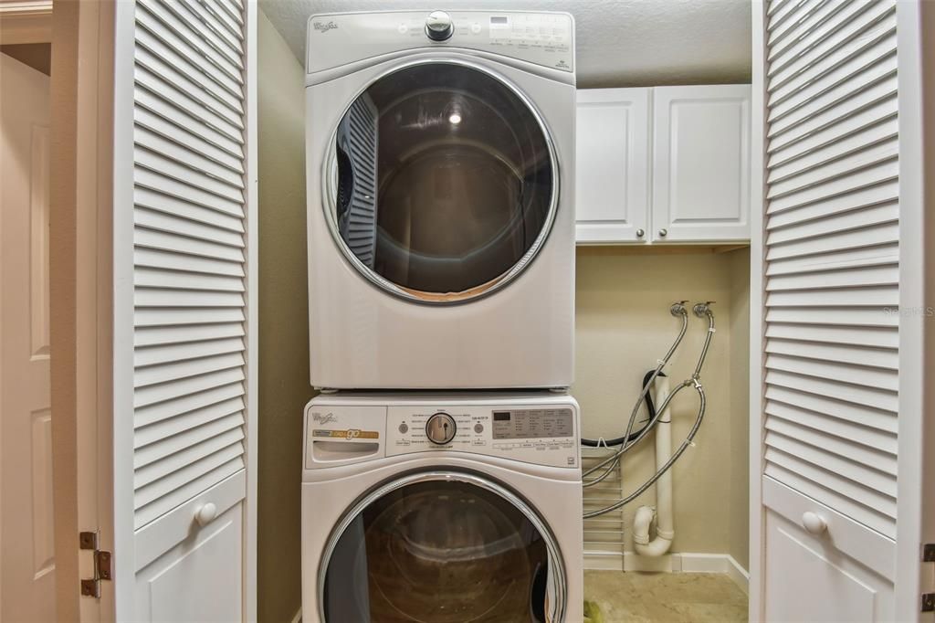 Active With Contract: $675,000 (4 beds, 3 baths, 2849 Square Feet)