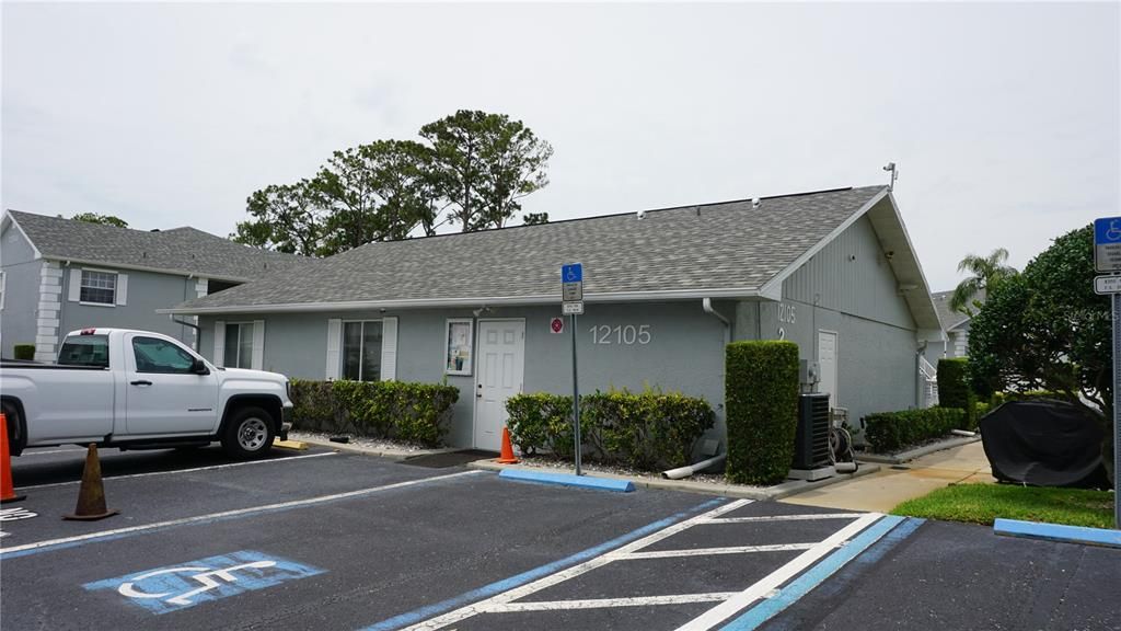 Под контрактом: $1,600 (2 спален, 2 ванн, 908 Квадратных фут)