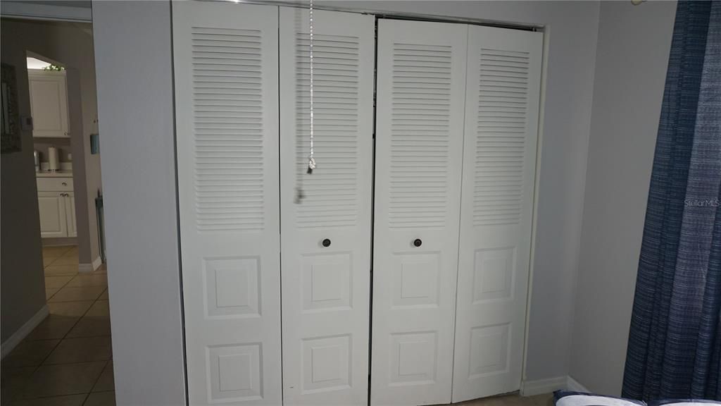 Под контрактом: $1,600 (2 спален, 2 ванн, 908 Квадратных фут)