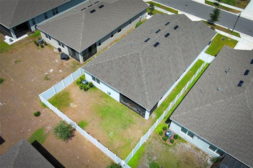 For Sale: $348,000 (4 beds, 3 baths, 2075 Square Feet)