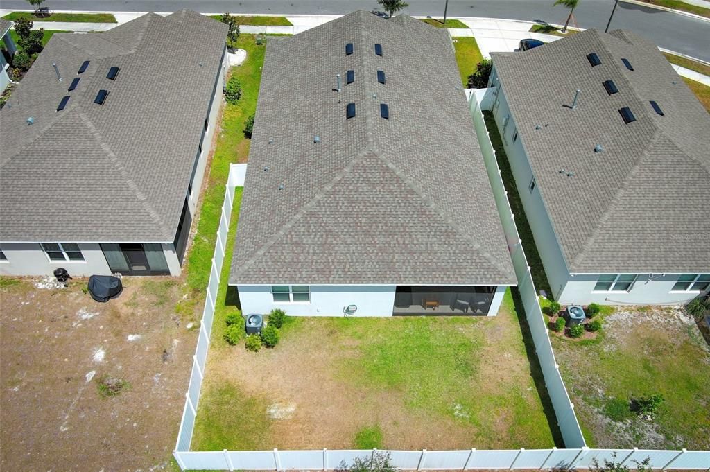 For Sale: $348,000 (4 beds, 3 baths, 2075 Square Feet)