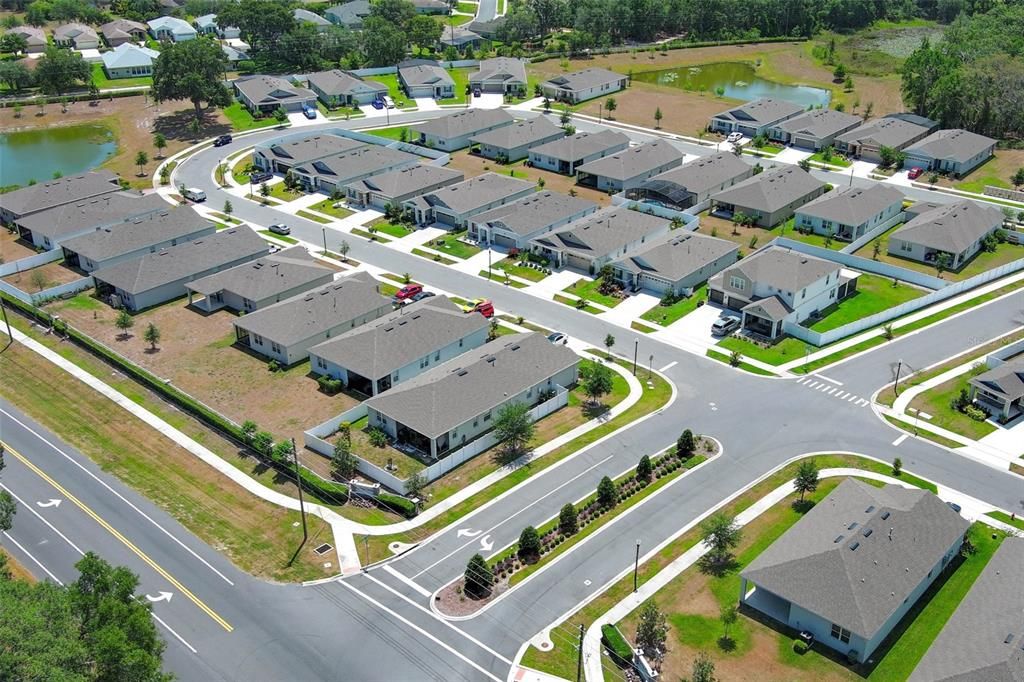 For Sale: $348,000 (4 beds, 3 baths, 2075 Square Feet)