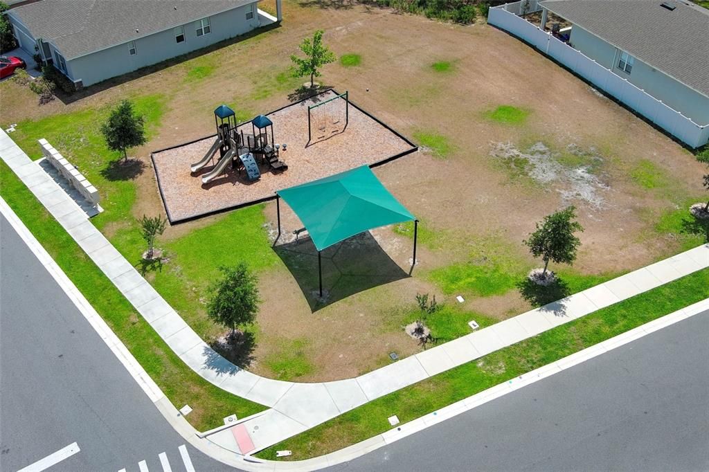 For Sale: $348,000 (4 beds, 3 baths, 2075 Square Feet)