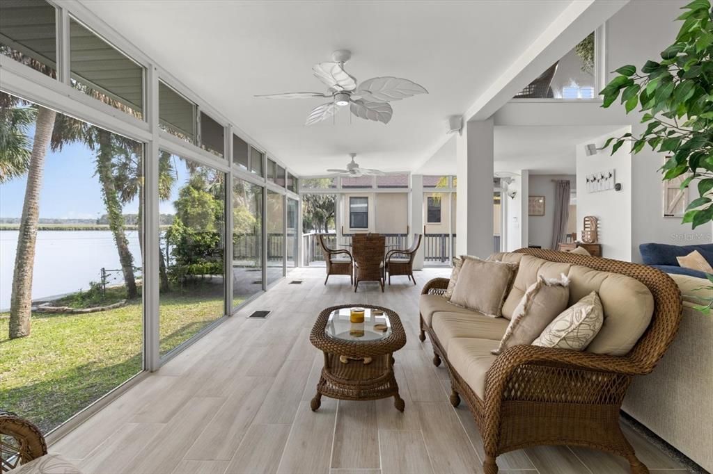 For Sale: $995,000 (3 beds, 2 baths, 2374 Square Feet)