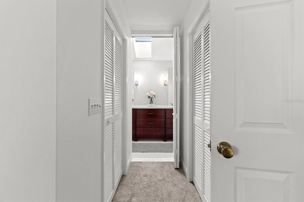 For Sale: $995,000 (3 beds, 2 baths, 2374 Square Feet)