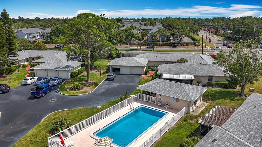 合同活跃: $188,000 (2 贝兹, 2 浴室, 1180 平方英尺)