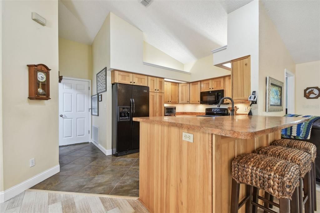 For Sale: $997,000 (5 beds, 3 baths, 2896 Square Feet)
