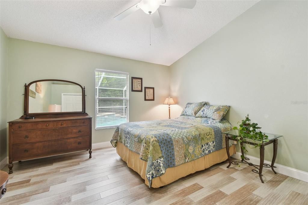 For Sale: $997,000 (5 beds, 3 baths, 2896 Square Feet)