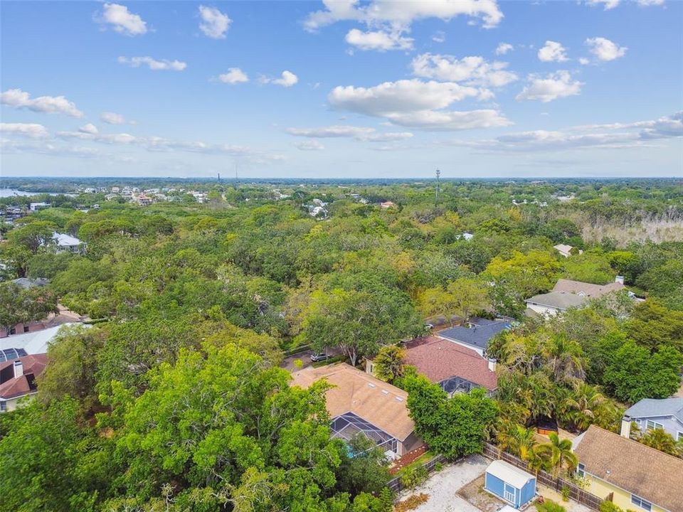 For Sale: $997,000 (5 beds, 3 baths, 2896 Square Feet)