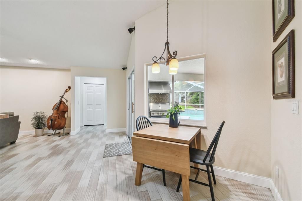 For Sale: $997,000 (5 beds, 3 baths, 2896 Square Feet)