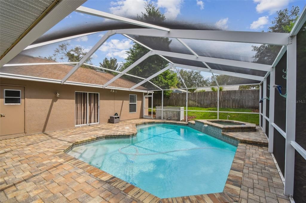 For Sale: $997,000 (5 beds, 3 baths, 2896 Square Feet)
