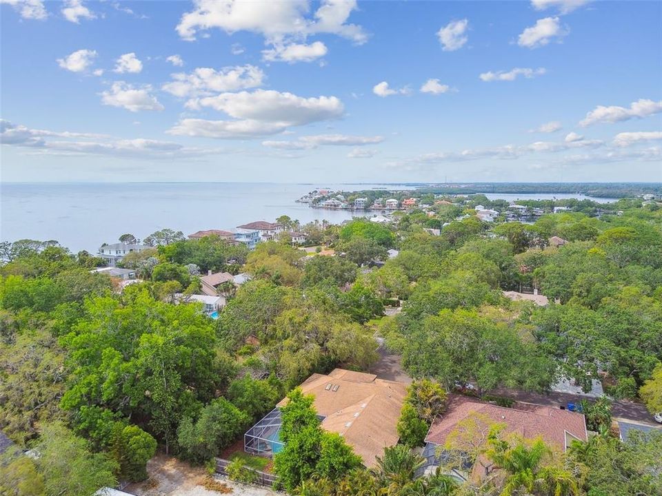 For Sale: $997,000 (5 beds, 3 baths, 2896 Square Feet)