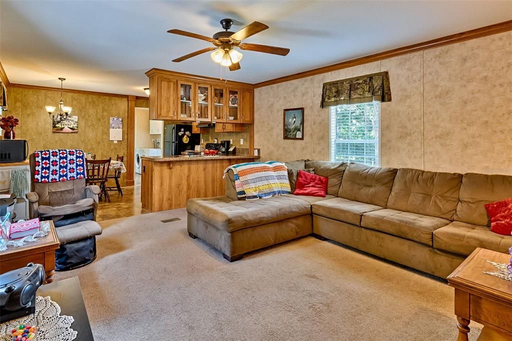 En Venta: $310,000 (3 camas, 2 baños, 1080 Pies cuadrados)