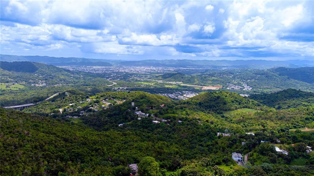 На продажу: $229,995 (3 спален, 1 ванн, 859 Квадратных фут)