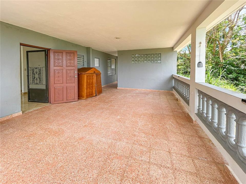 На продажу: $229,995 (3 спален, 1 ванн, 859 Квадратных фут)