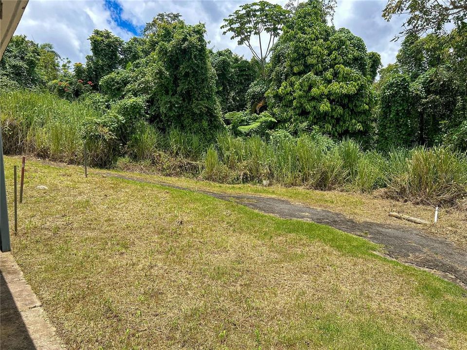 На продажу: $229,995 (3 спален, 1 ванн, 859 Квадратных фут)