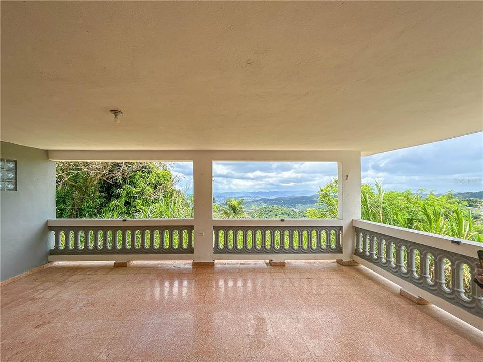 На продажу: $229,995 (3 спален, 1 ванн, 859 Квадратных фут)