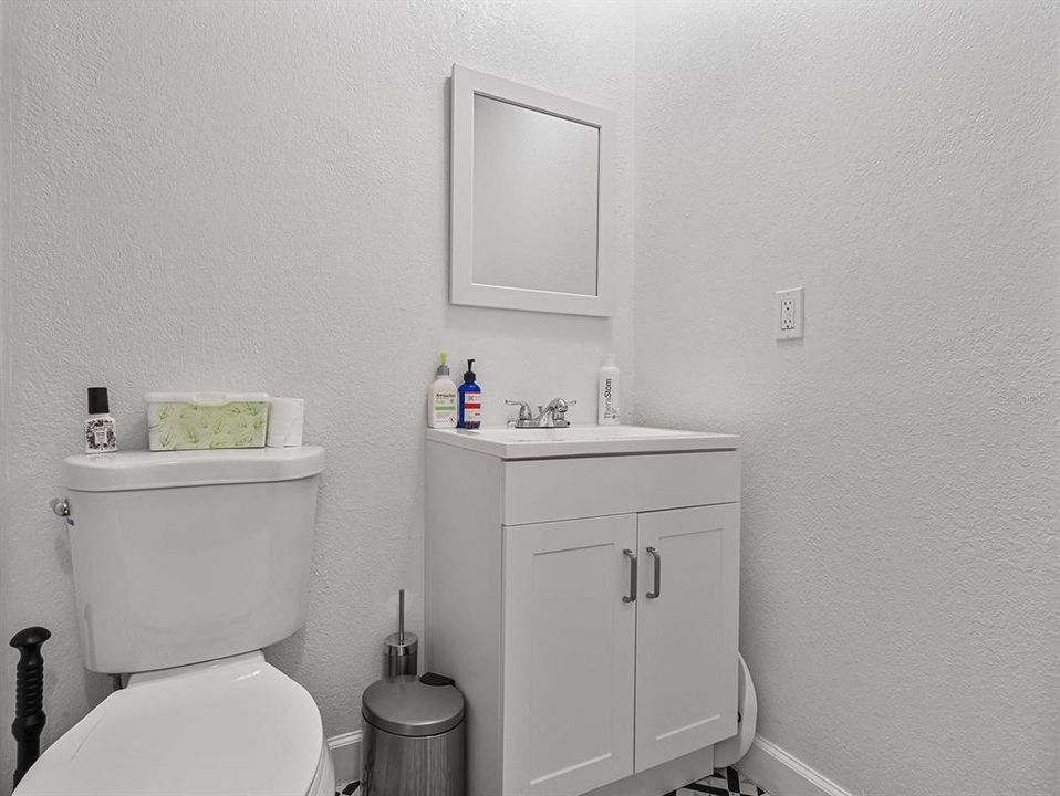 2nd bathroom
