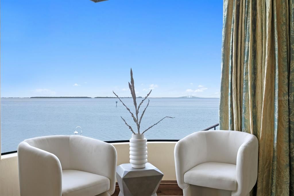 На продажу: $9,800,000 (5 спален, 4 ванн, 7825 Квадратных фут)