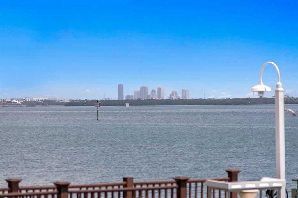 На продажу: $9,800,000 (5 спален, 4 ванн, 7825 Квадратных фут)