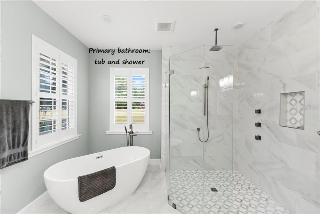 For Sale: $700,000 (3 beds, 3 baths, 2817 Square Feet)