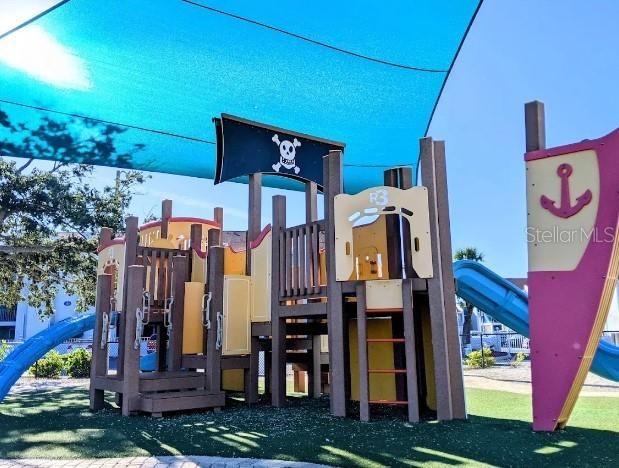 待售: $497,000 (2 贝兹, 1 浴室, 903 平方英尺)