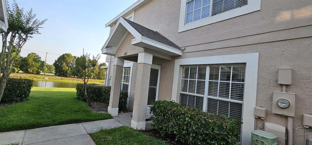 Active With Contract: $1,900 (2 beds, 2 baths, 1159 Square Feet)