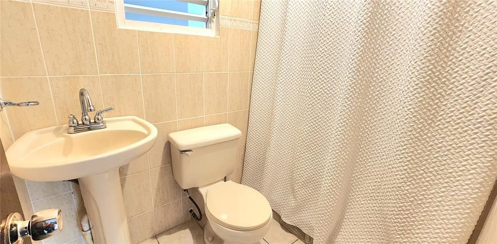 На продажу: $485,000 (4 спален, 4 ванн, 5200 Квадратных фут)