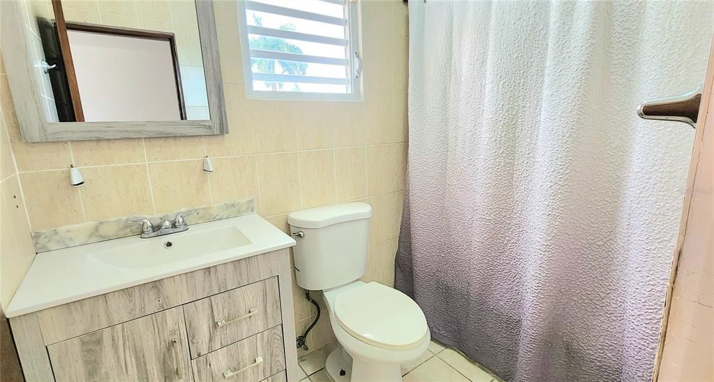 На продажу: $485,000 (4 спален, 4 ванн, 5200 Квадратных фут)