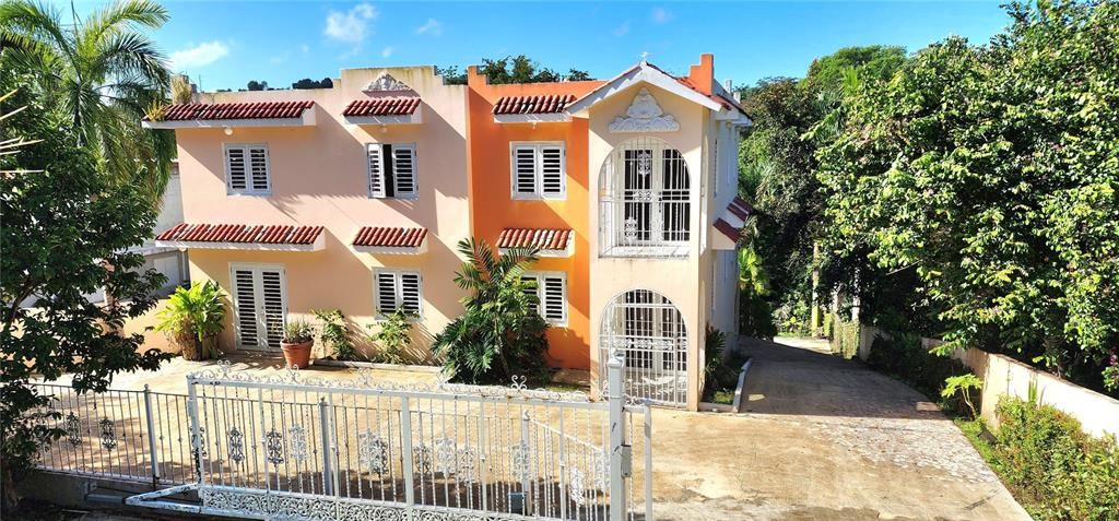 На продажу: $485,000 (4 спален, 4 ванн, 5200 Квадратных фут)