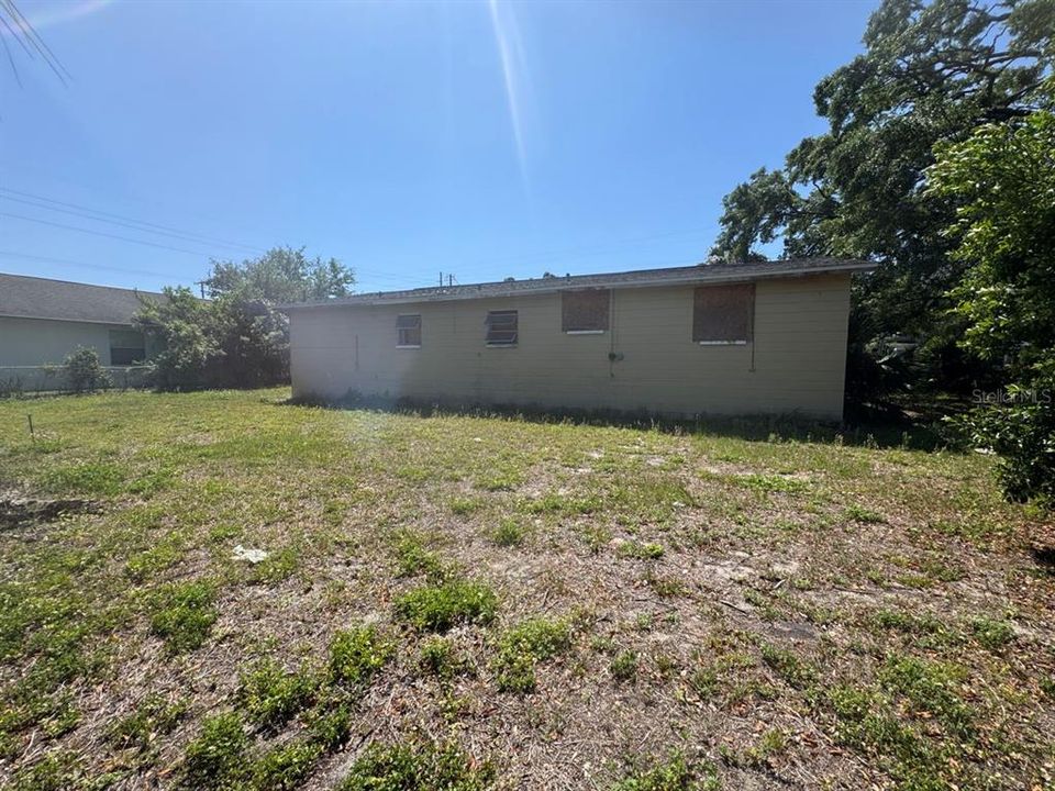 На продажу: $170,000 (3 спален, 1 ванн, 1512 Квадратных фут)