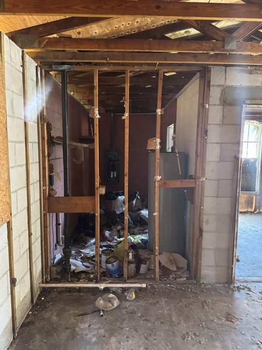 На продажу: $170,000 (3 спален, 1 ванн, 1512 Квадратных фут)