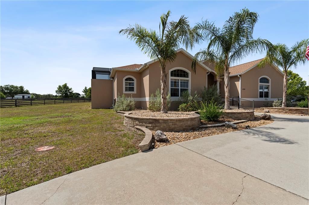 На продажу: $799,000 (3 спален, 3 ванн, 2871 Квадратных фут)