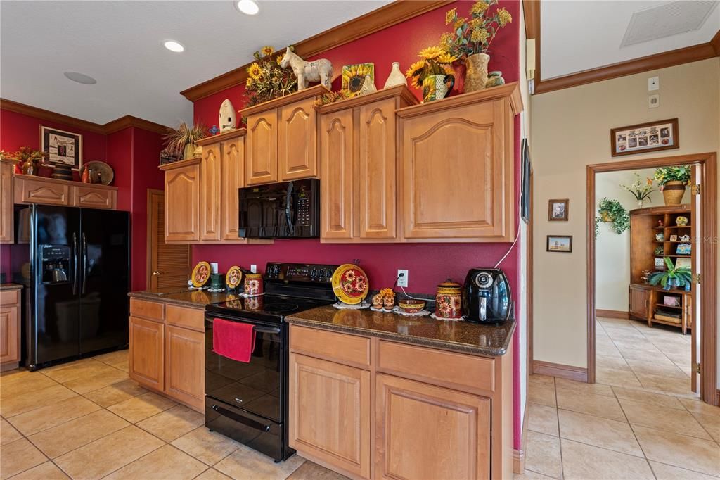 На продажу: $799,000 (3 спален, 3 ванн, 2871 Квадратных фут)