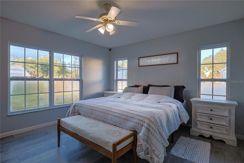 En Venta: $279,900 (3 camas, 2 baños, 1247 Pies cuadrados)