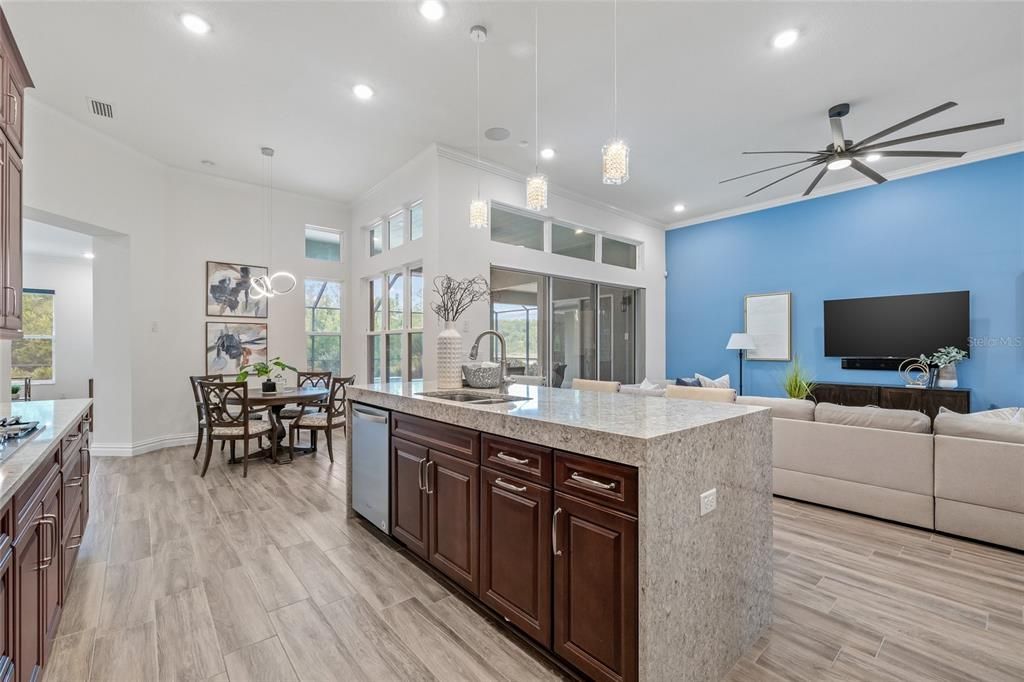 待售: $1,080,610 (3 贝兹, 3 浴室, 3330 平方英尺)