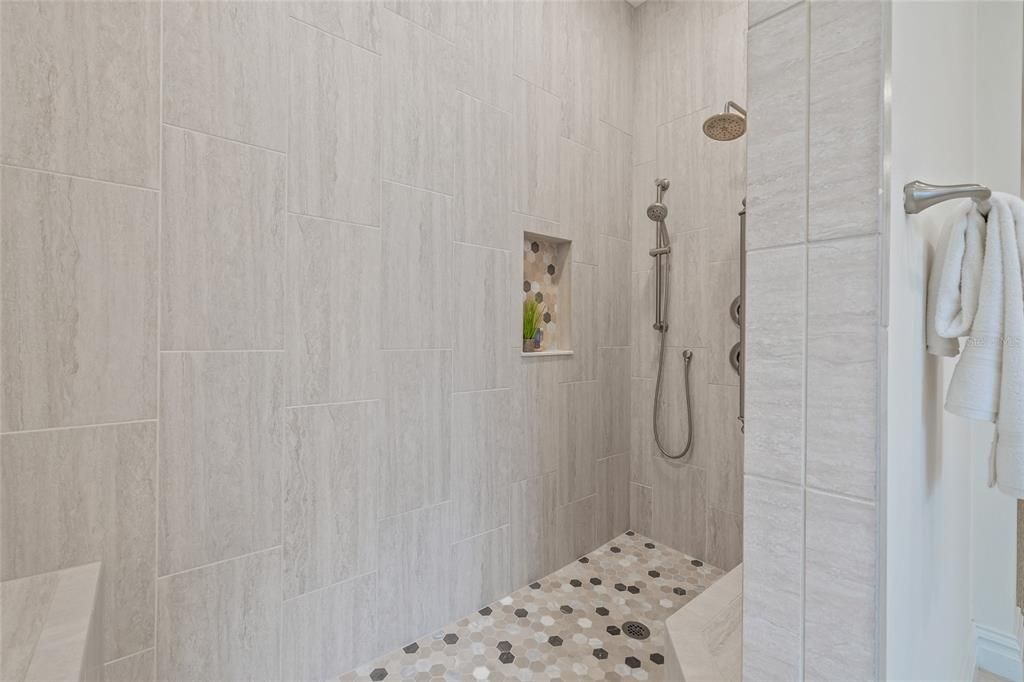 待售: $1,080,610 (3 贝兹, 3 浴室, 3330 平方英尺)