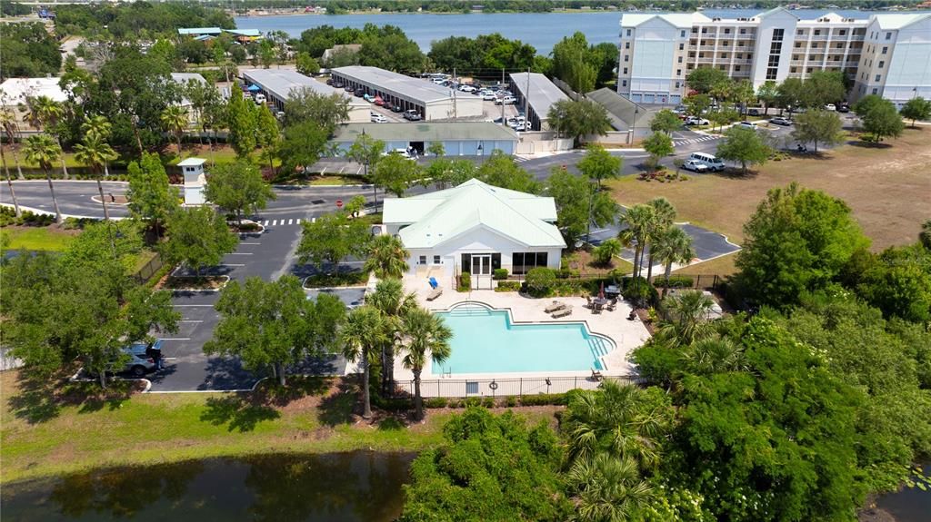 En Venta: $3,300,000 (6.52 acres)