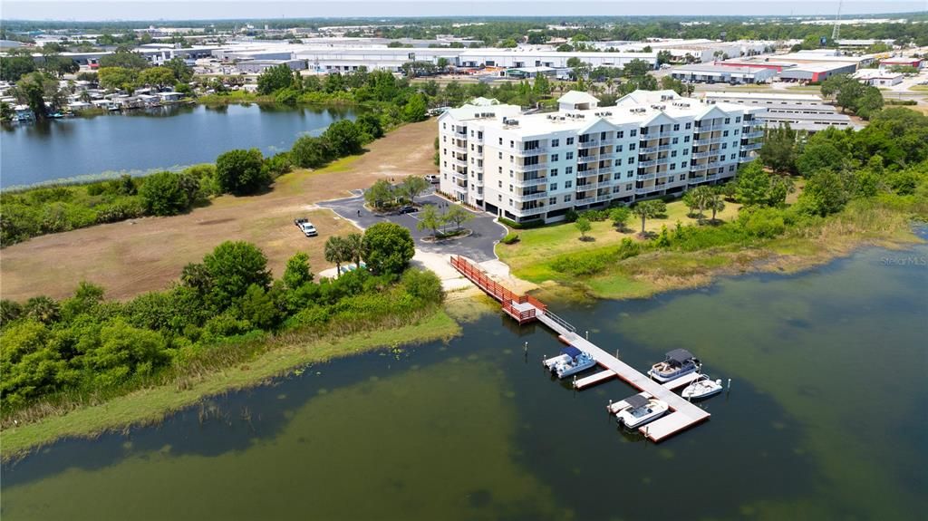 En Venta: $3,300,000 (6.52 acres)